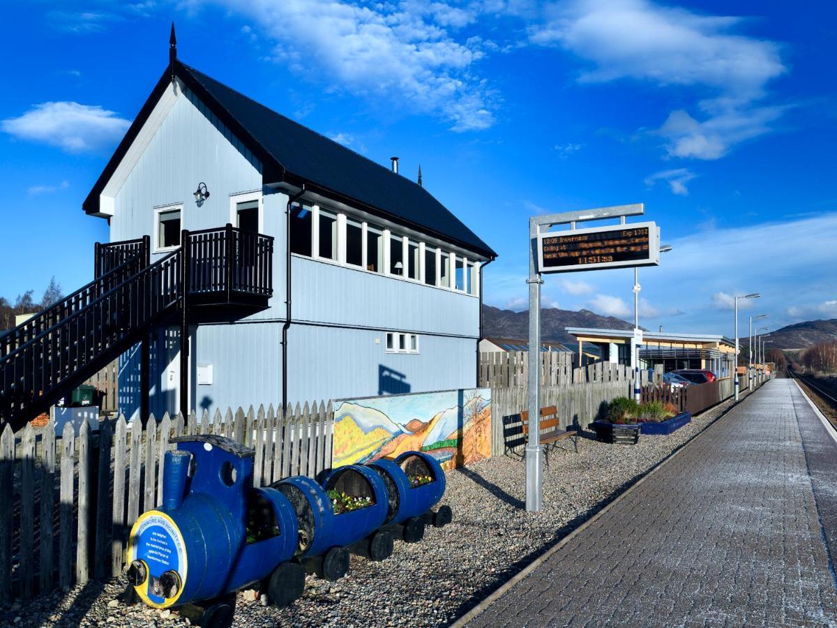 Villa Signal Box à Newtonmore Extérieur photo